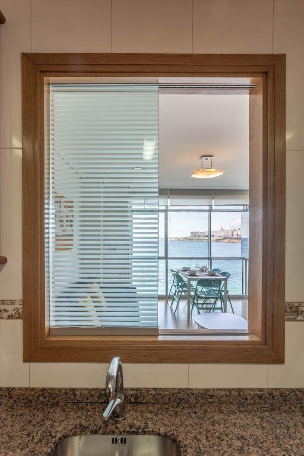 Apartamento En Primera Linea De Playa Riazor A Coruña Eksteriør billede